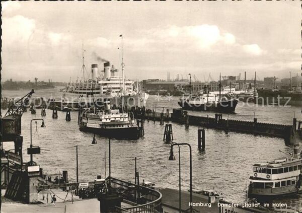 Dampfer Oceanliner Italia Hamburg Hafen