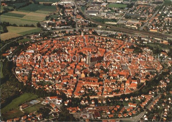 Noerdlingen Stadtkern Romantische Strasse Fliegerau
