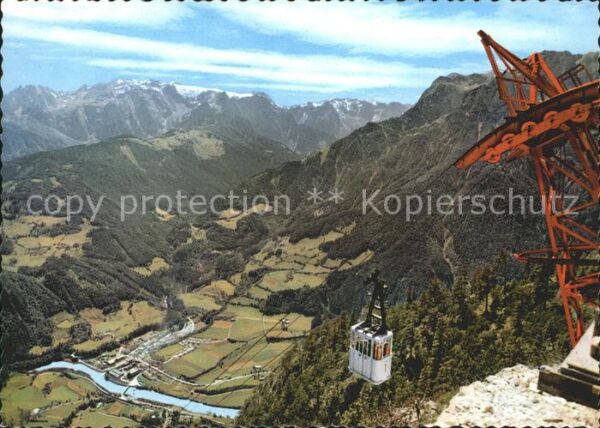 Werfen Salzburg Eisriesenwelt Seilbahn Talblick Alpenpa