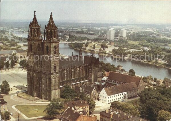 Magdeburg Fliegeraufnahme Dom