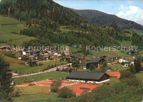 Bad Kleinkirchheim Kaernten Tennishalle