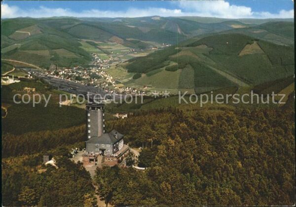 Altenhundem Aussichtsturm Hohe Bracht Fliegeraufnah