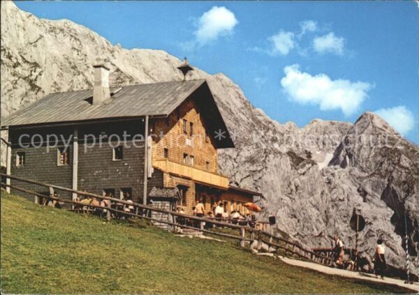 Salzburg Oesterreich Stahlhaus am Torrenerjoch