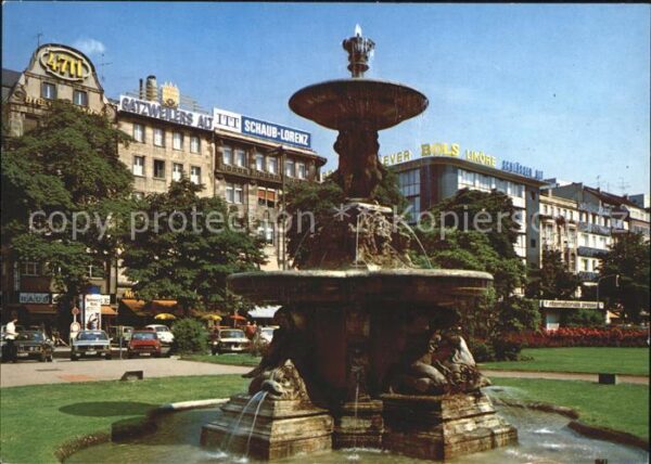 Duesseldorf Königsallee Brunnen