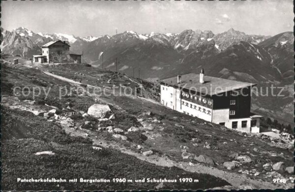 Patscherkofel Bergbahn mit Schutzhaus