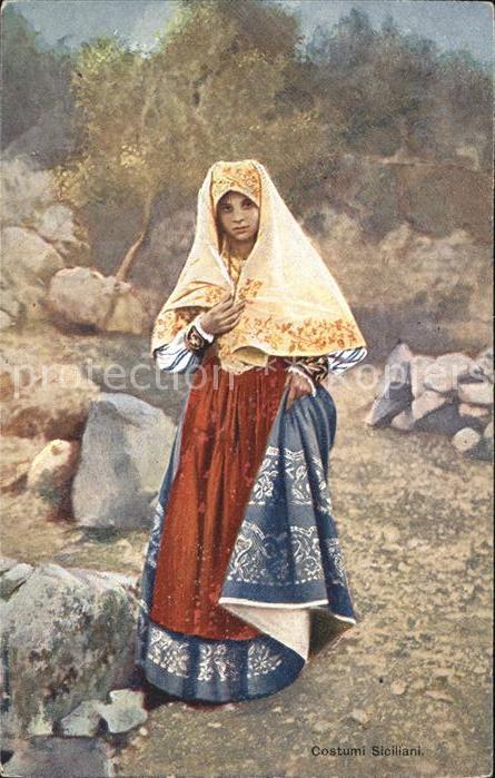Sizilien Frau in Tracht