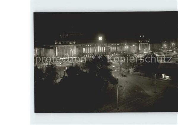 Leipzig Hauptbahnhof bei Nacht