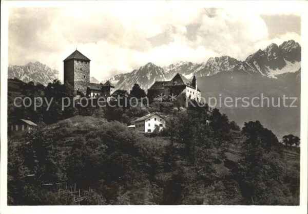 Bozen Suedtirol Castello Tirolo
