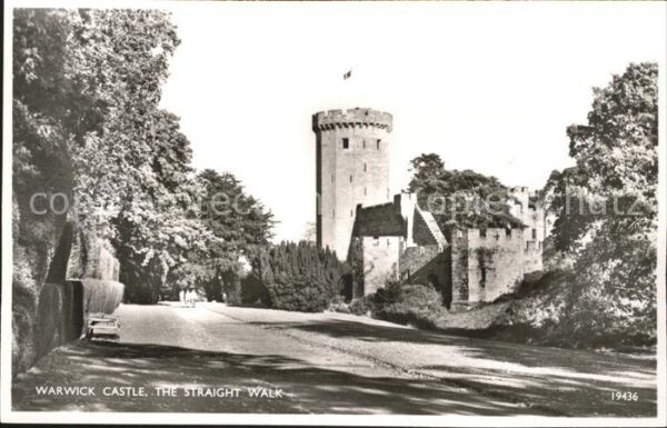 Warwick Castle Straight Walk