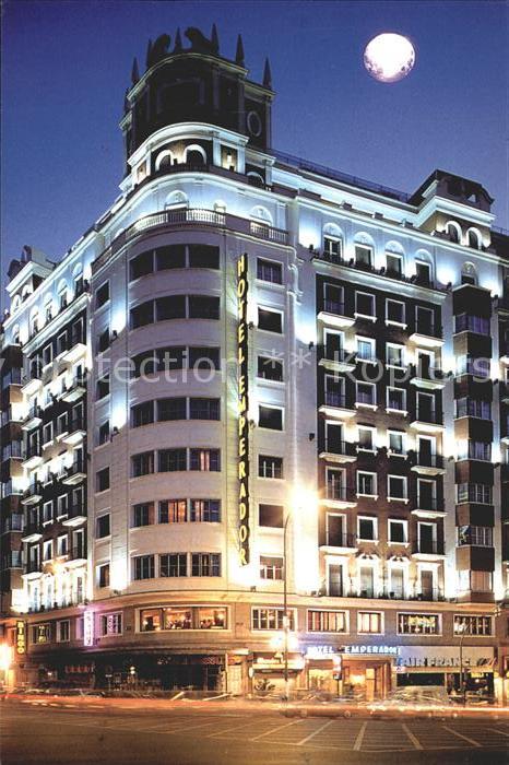 Madrid Spain Hotel Emparador bei Nacht