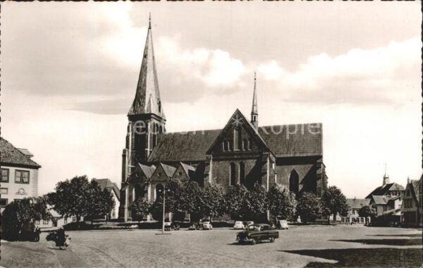 Meldorf Südermarkt mit Dom
