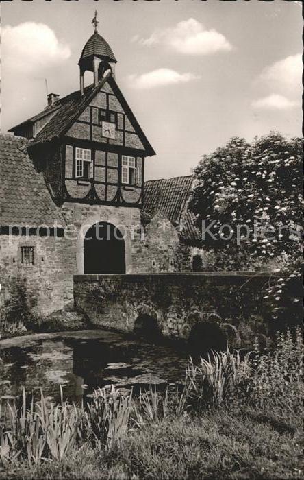 Stockhausen Luebbecke Torhaus der Wasserburg Brücke