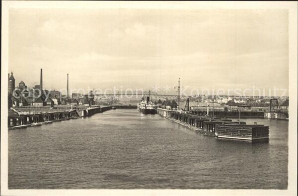 Kiel Holtenauer Schleusen und Hochbrücke