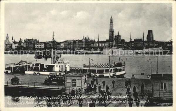 Anvers Antwerpen La Rade Bateau de passage Cathedrale To