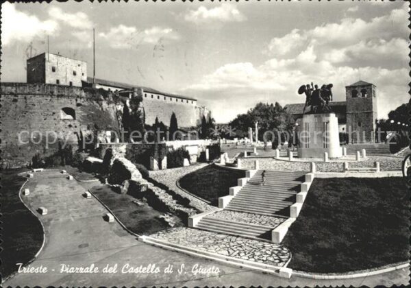 Trieste Piazzale del Castello di S. Giusto