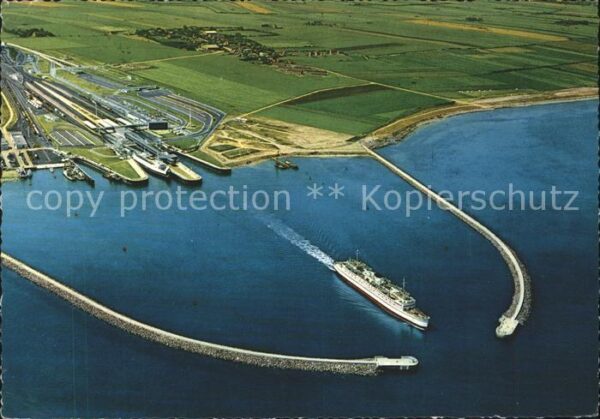 Fehmarn Fliegeraufnahme Fährbanhof Puttgarden