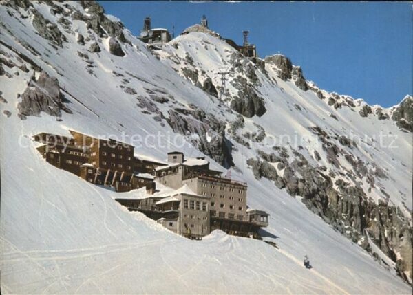Garmisch-Partenkirchen Hotel Schneefernerhaus mit Zugspitzgipf