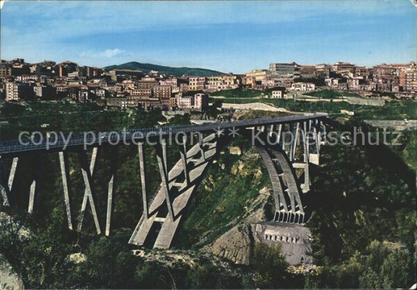 Catanzaro Brücke der Zwei Meere Fiumarella
