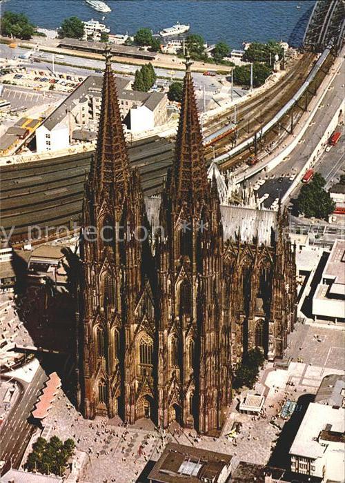 Koeln Rhein Fliegeraufnahme Dom