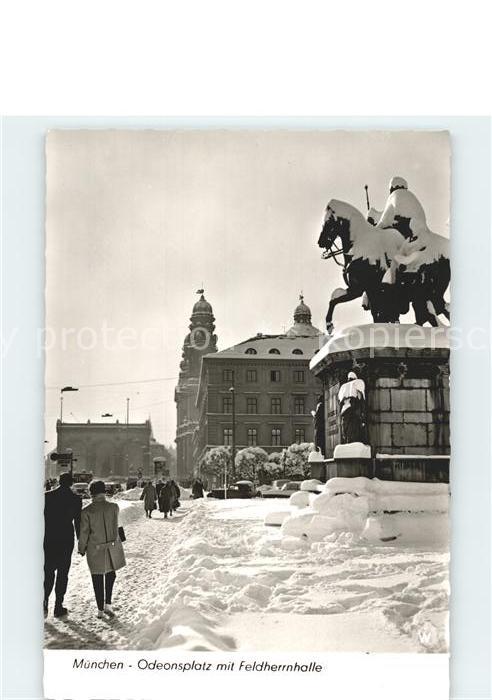 Muenchen Odeonsplatz Feldherrnhalle