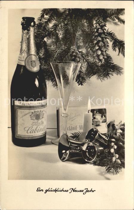 Neujahr Sektflasche Sektglas Kerze Glocken