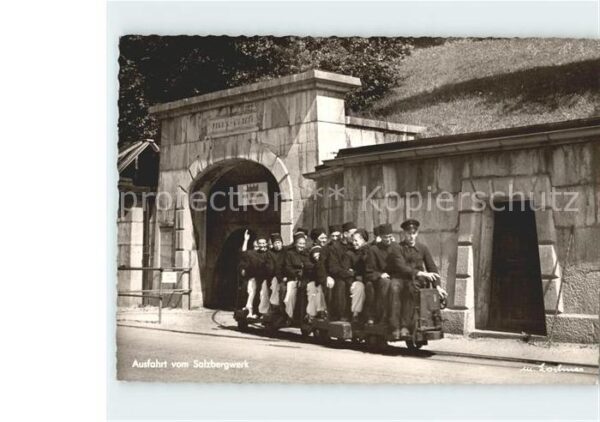 Salzbergwerk Bergbahn Ausfahrt
