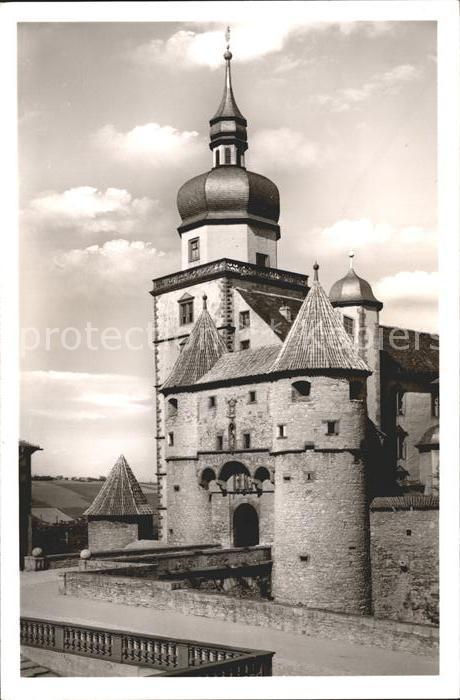 Wuerzburg Feste Marienberg Scherenbergtor