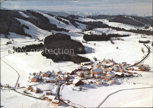 Maierhoefen Allgaeu mit Schweizer Hochalpen Fliegeraufnahme