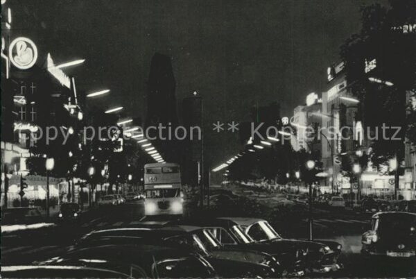 Berlin bei Nacht Kurfürstendamm mit Gedächtnis