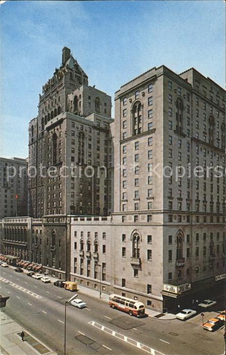 Toronto Canada The New Royal York Hotel Skyscraper