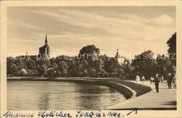 Stralsund Mecklenburg Vorpommern Ernst Thälmann Ufer Promenade