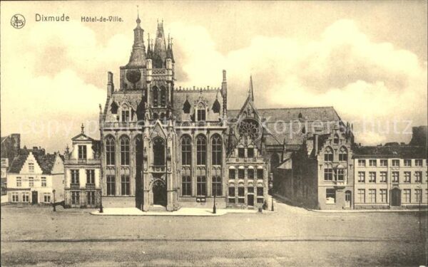 Dixmude Hotel de Ville
