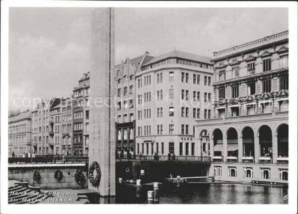 Hamburg Ehrenmal am Rathausmarkt