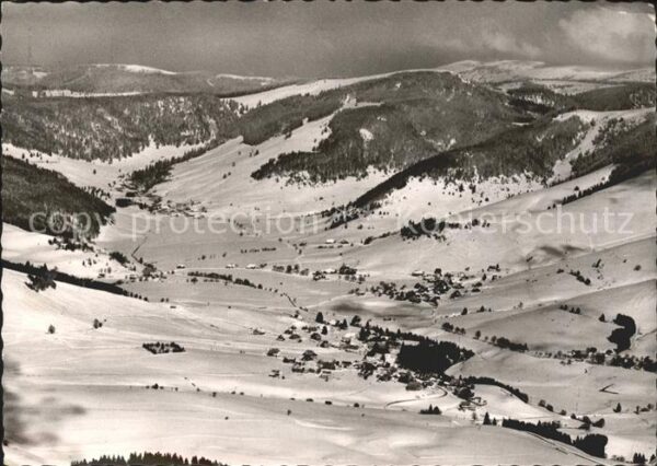 Bernau Schwarzwald Winterpanorama Fliegeraufnahme