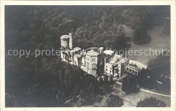 Potsdam Schloss Neubabelsberg Fliegeraufnahme