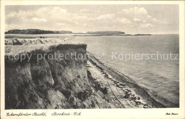 Eckernfoerde Bucht mit Booknis Eck