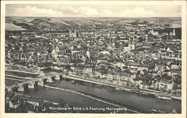 Wuerzburg Blick von der Festung Marienberg