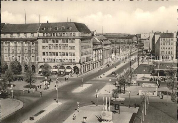 Berlin Friedrichstrasse Unter den Linden