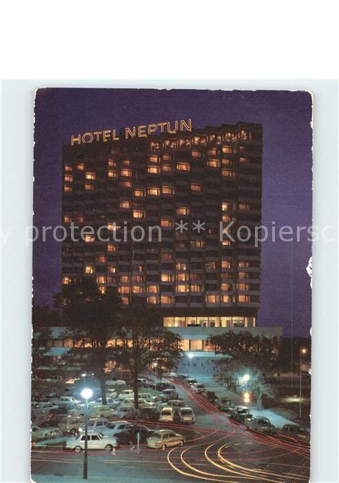 Warnemuende Ostseebad Hotel Neptun bei Nacht