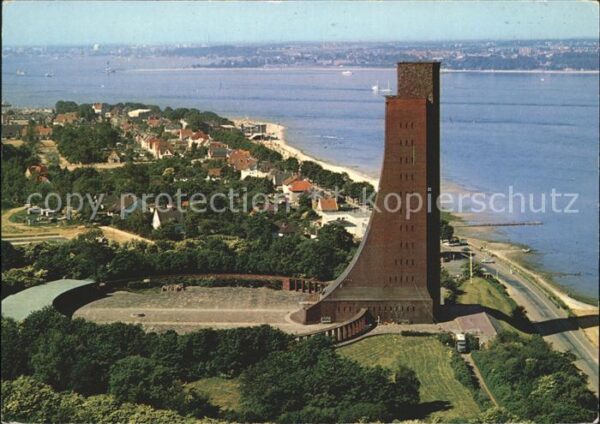 Laboe Marine-Ehrenmal Fliegeraufnahme