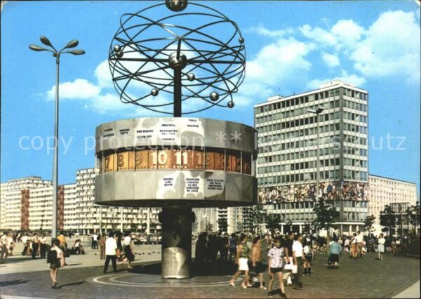 Berlin Uraniasäule Weltzeituhr