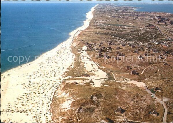 Hoernum Sylt Strand mit Kersigsiedlung Fliegeraufnah