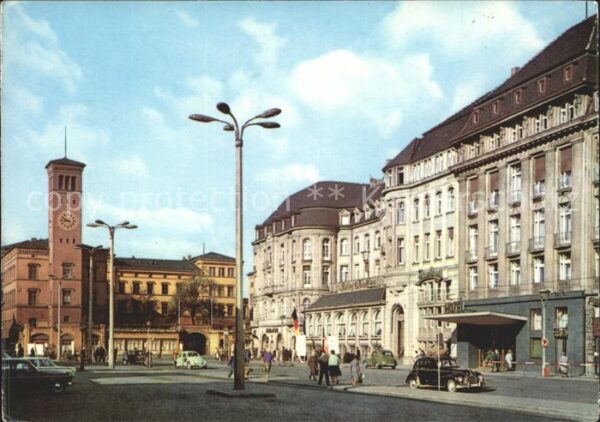 Erfurt Bahnhofplatz mit Interhotel Erfurter Ho