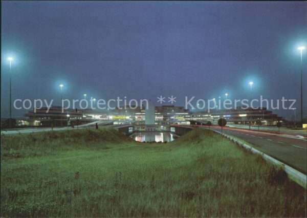 Koeln Rhein Flughafen Köln_Bonn Strassenzuführung a