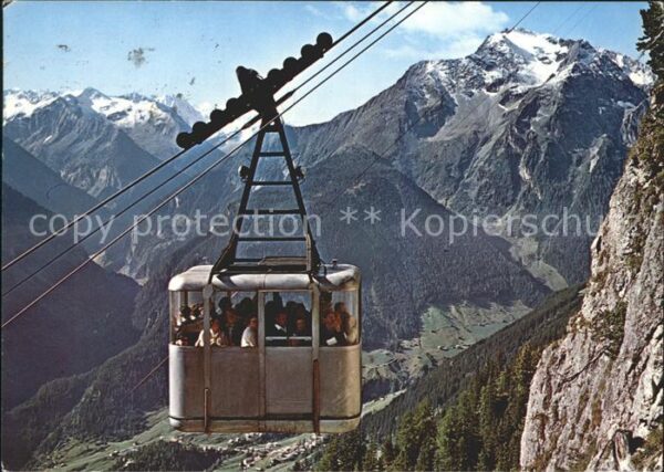 Mayrhofen Zillertal Penkenseilbahn mit Grünberg