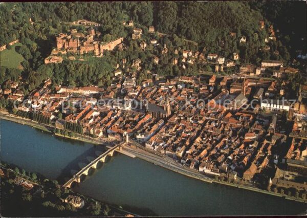 Heidelberg Neckar Fliegeraufnahme Neckarpartie Brücke