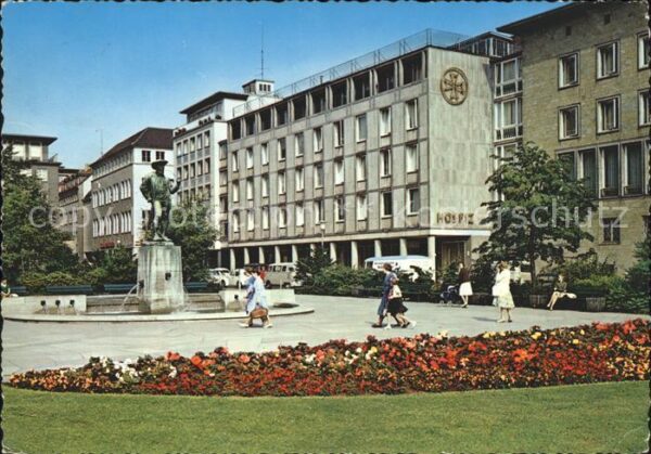 Bielefeld Kirchplatz mit Leineweber-Denkmal