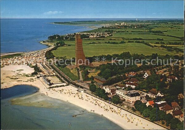 Laboe Fliegeraufnahme mit Strand Denkmal Hote