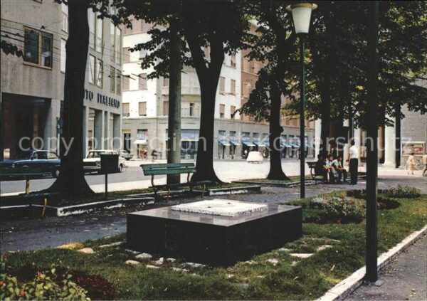 Cremona Giardini Pietra Tombale