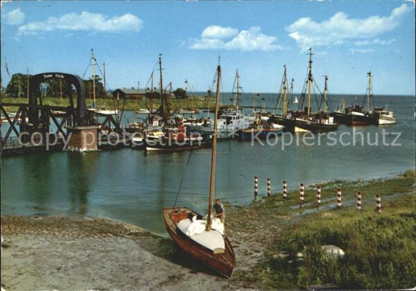 Wilhelmshaven Nassau Brücke Boote